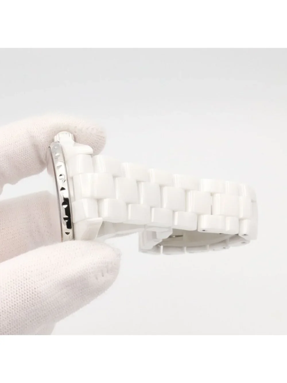 Chanel Watch White Ceramic